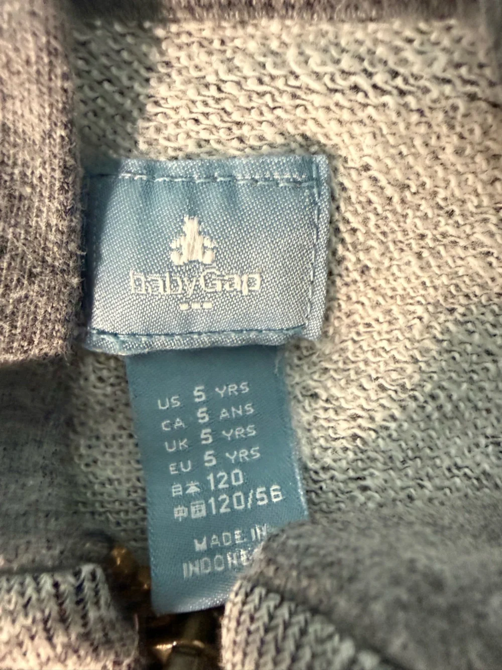 GAP cotton zip